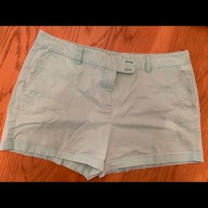 Vineyard Vines women’s shorts size 14